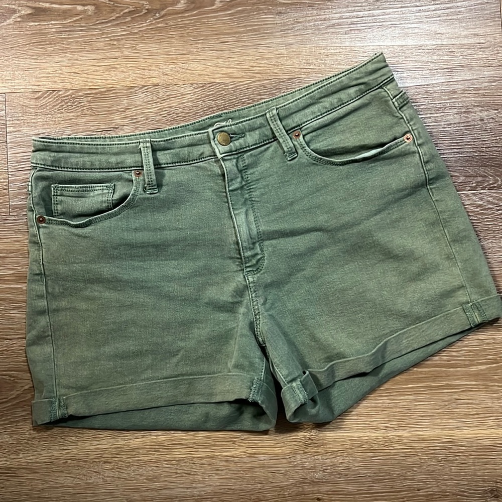 Universal Thread - Army Green Denim Shorts